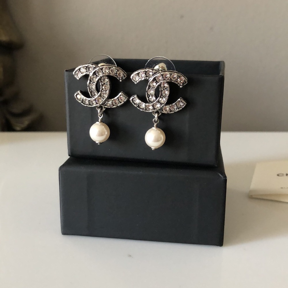 CHANEL Silver and White Pearl Earrings
